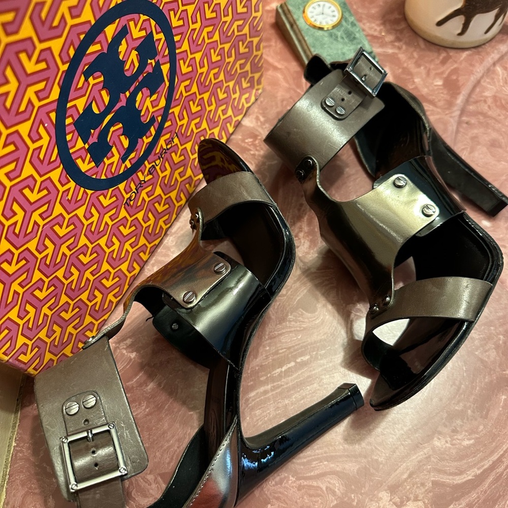 Tory Burch Black and Brown Metallic Strappy Heels